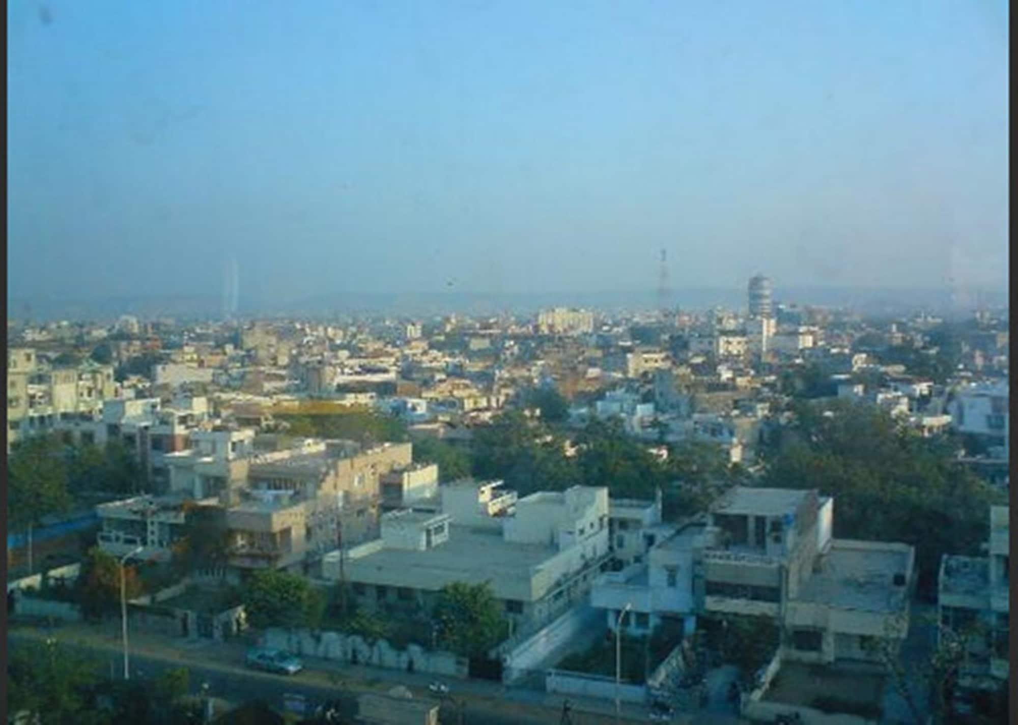 Royal Orchid Central Jaipur, Bani Park Екстериор снимка