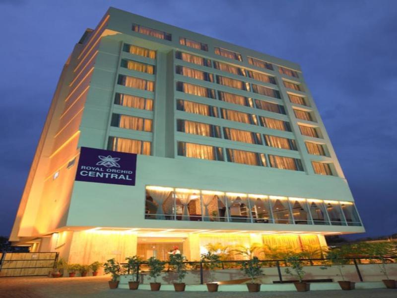 Royal Orchid Central Jaipur, Bani Park Екстериор снимка